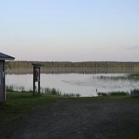 木屋 Idyllic Peltola *