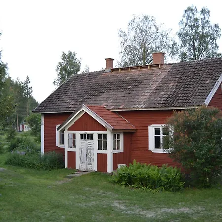 Idyllic Peltola *