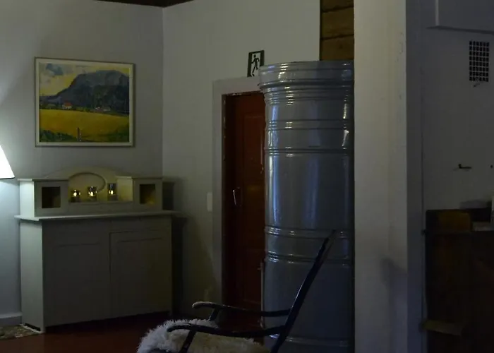 Idyllic Peltola 샬레 라누아